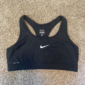 Nike Pro sports bra